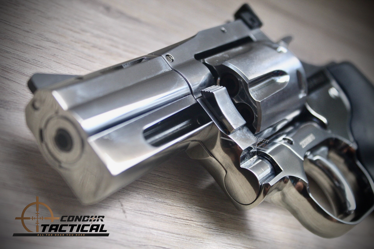 Revolver de Balines y Diabolos DAN WESSON 715, 4″ Co2 CAL 4.5mm