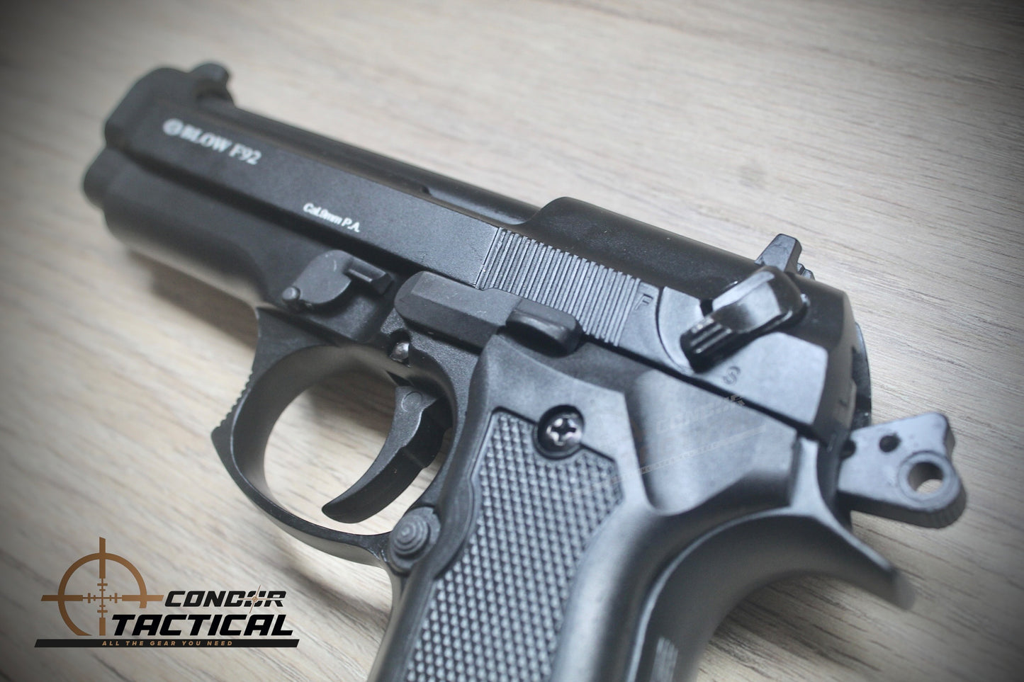Pistola Traumática Blow F92 Black 9mm