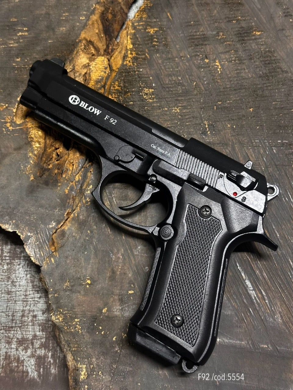 Traumática Blow F 92 Black